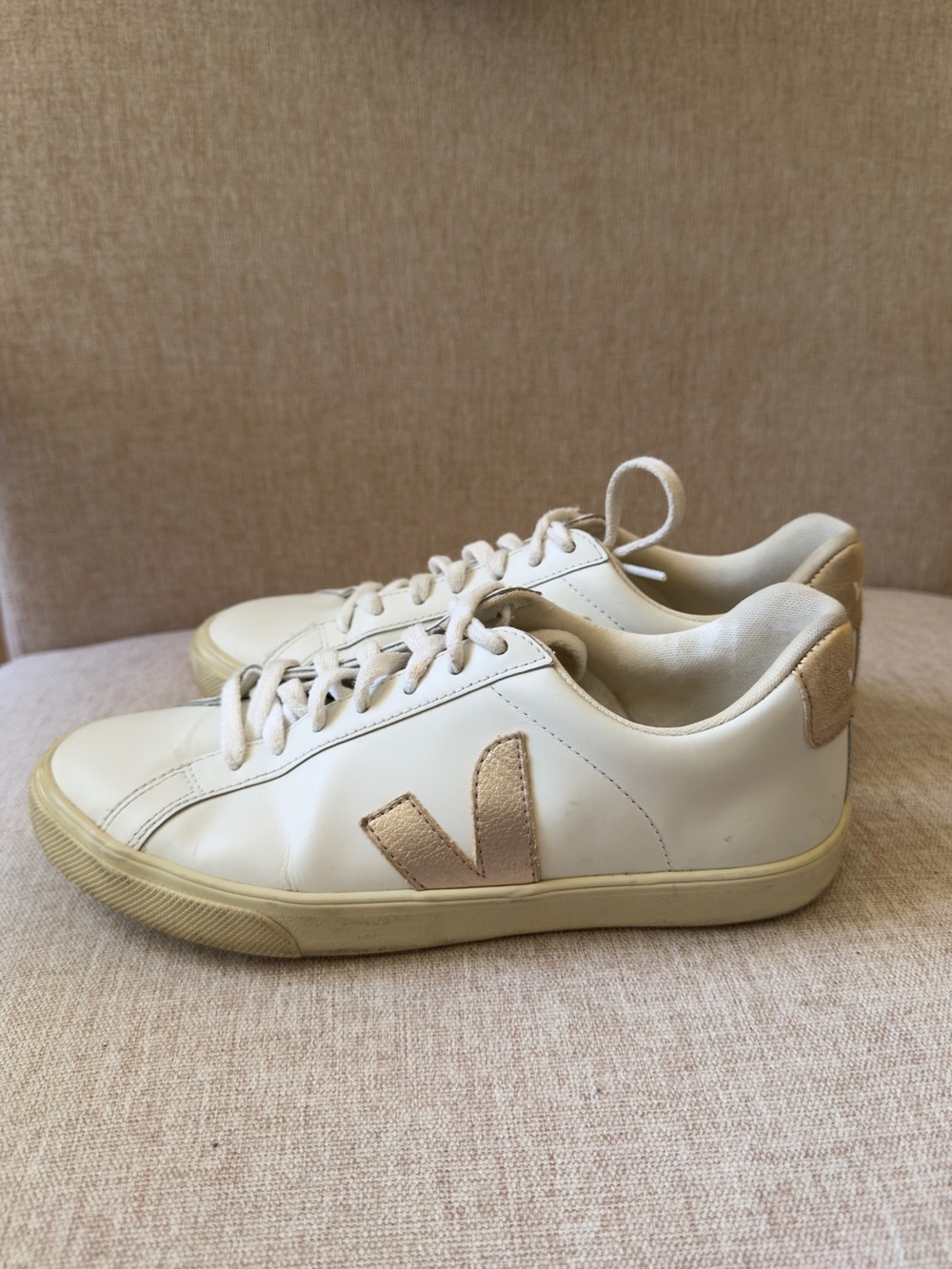 Veja Esplar Leather Metallic White Platine Sneakers Size 7